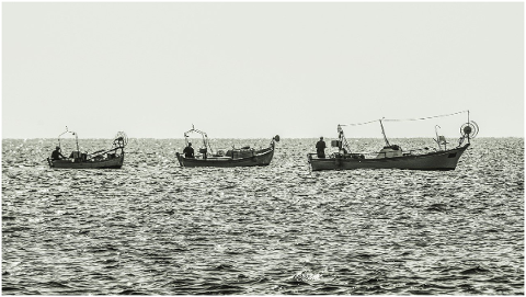 fishing-boats-sea-fishermen-4693720