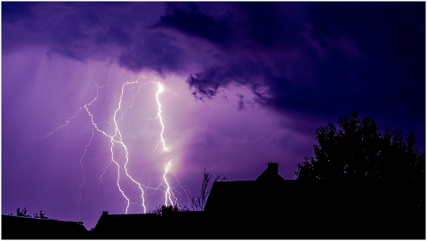 lightning-purple-storm-thunder-sky-4605939