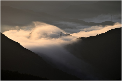 sea-of-clouds-mountain-natural-4646483