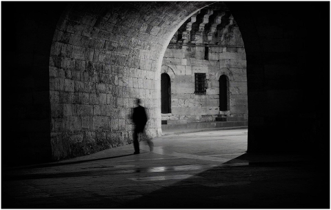 tunnel-light-architectural-eminC3B6nC3BC-4933231