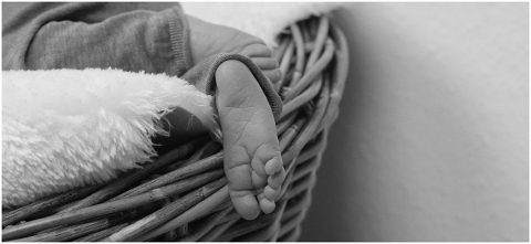 baby-feet-newborn-baby-infant-4756302