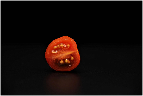 tomato-cut-in-half-fresh-food-5013257