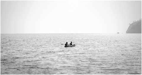 boat-child-see-water-beach-mother-4992431